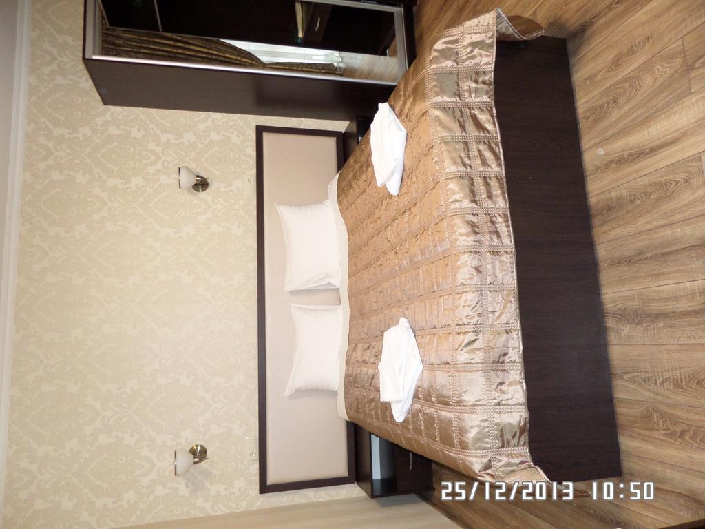 Royal Hotel Harkov Szoba fotó